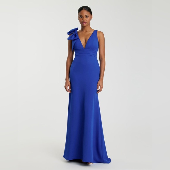 Mac Duggal Dark Blue Sleeveless V Neck Bow DetailMermaid Gown